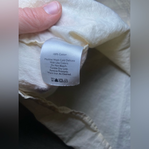 EUC Eddie Bauer Size Large Natural Fibers Warm Weather Lightweight Tops Bundle - Picture 5 of 13